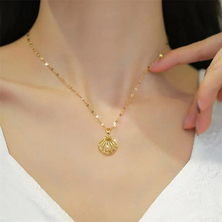 18K Gold Pearl of Passion Necklace