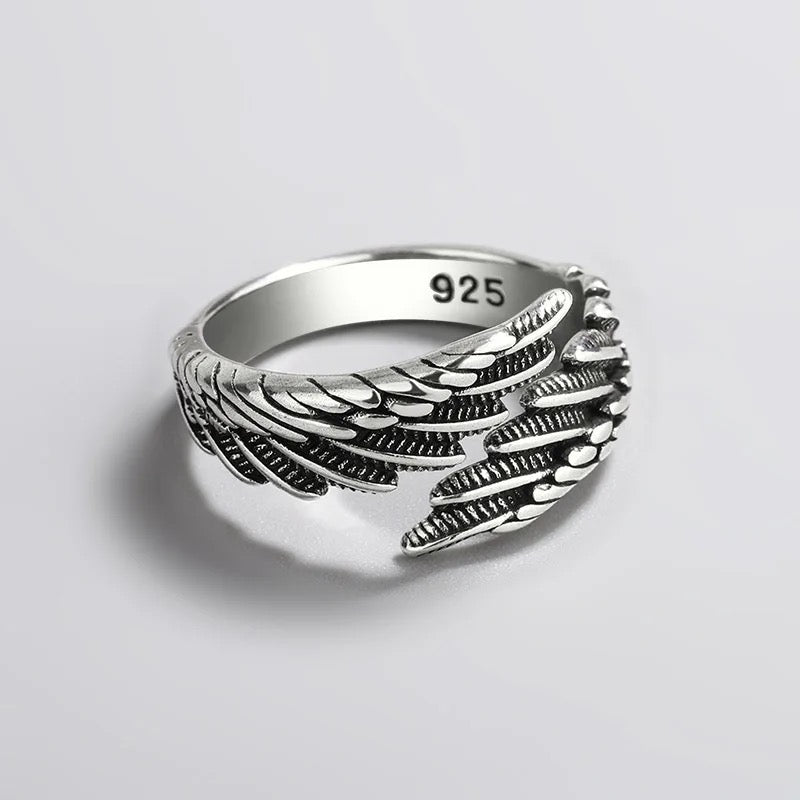 925 Sterling Silver Hug From Heaven Angel Ring
