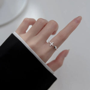 925 Sterling Silver Cross My Heart Ring